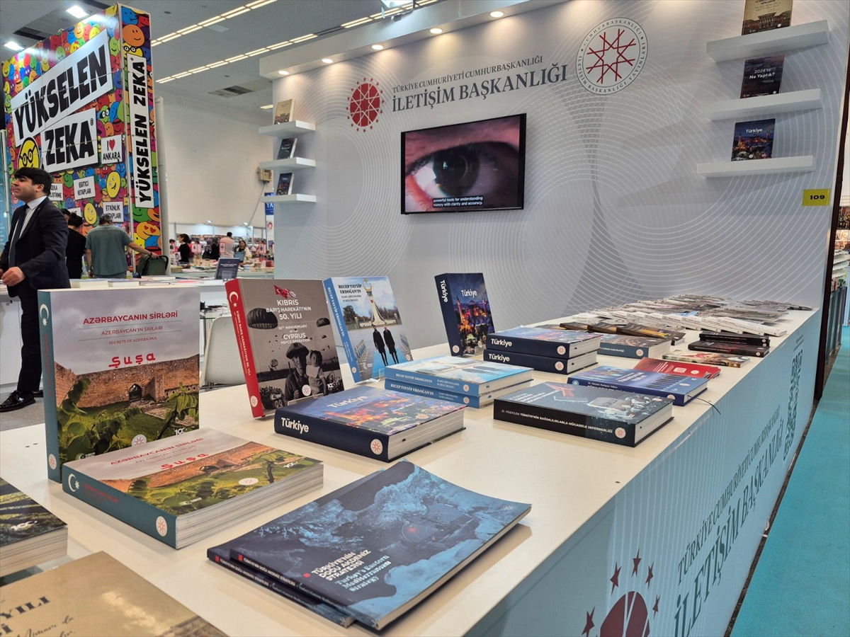 Ankara Kitap Fuarı'nda İletişim Başkanlığı Yayınları İlgi Odağı
