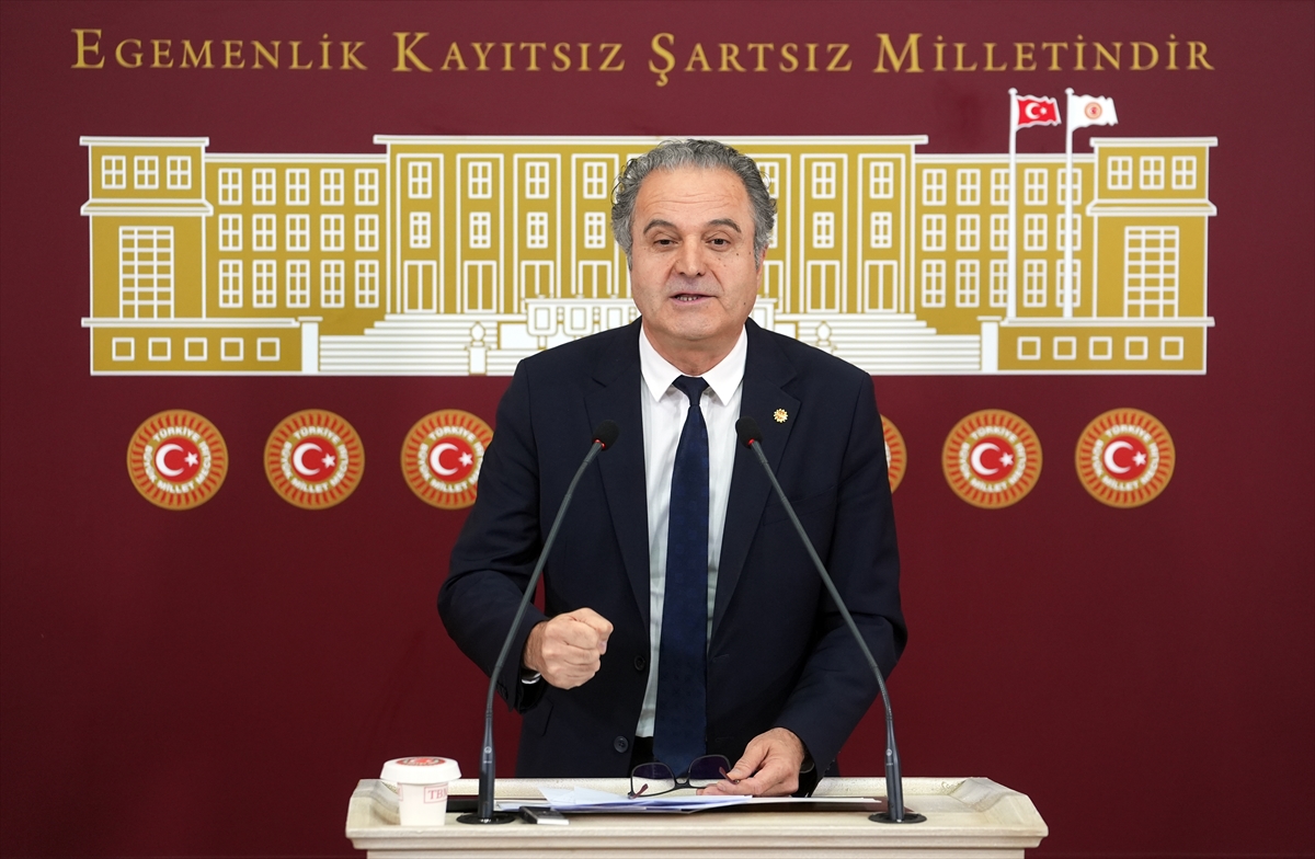 İsrail'e Karşı Tam Boykot Çağrısı: EMEP'li Bayhan'dan Kritik Açıklama