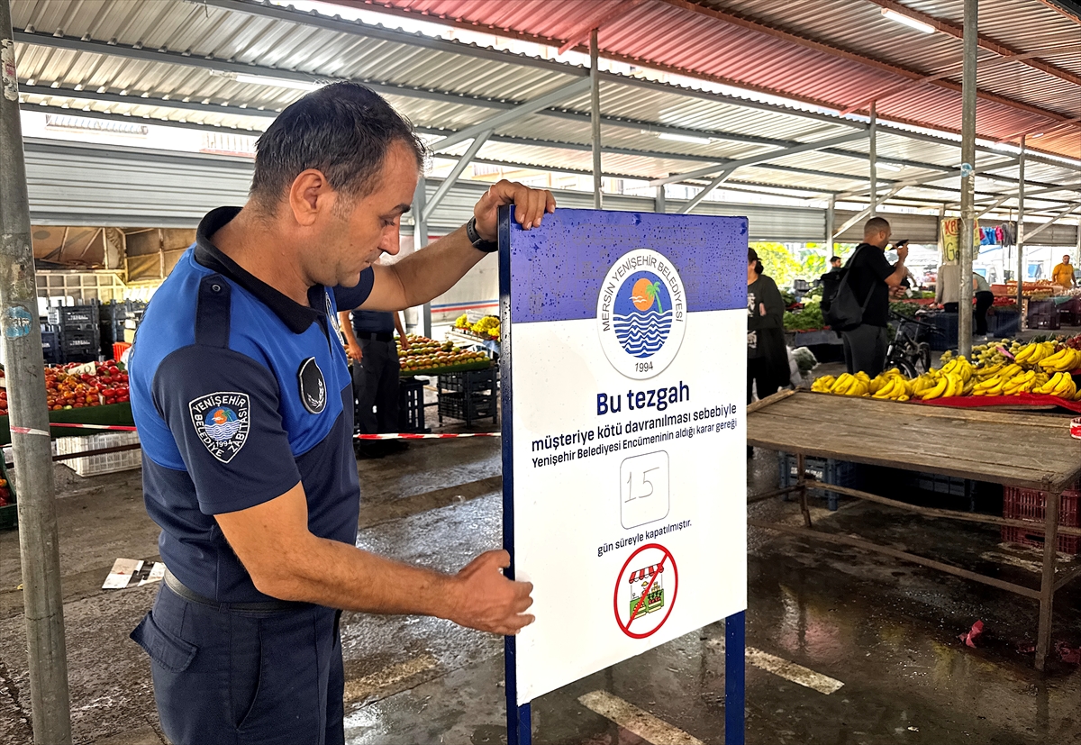 Pazarcının müşteriyle gerginliği Mersin'de tezgah kapattırdı