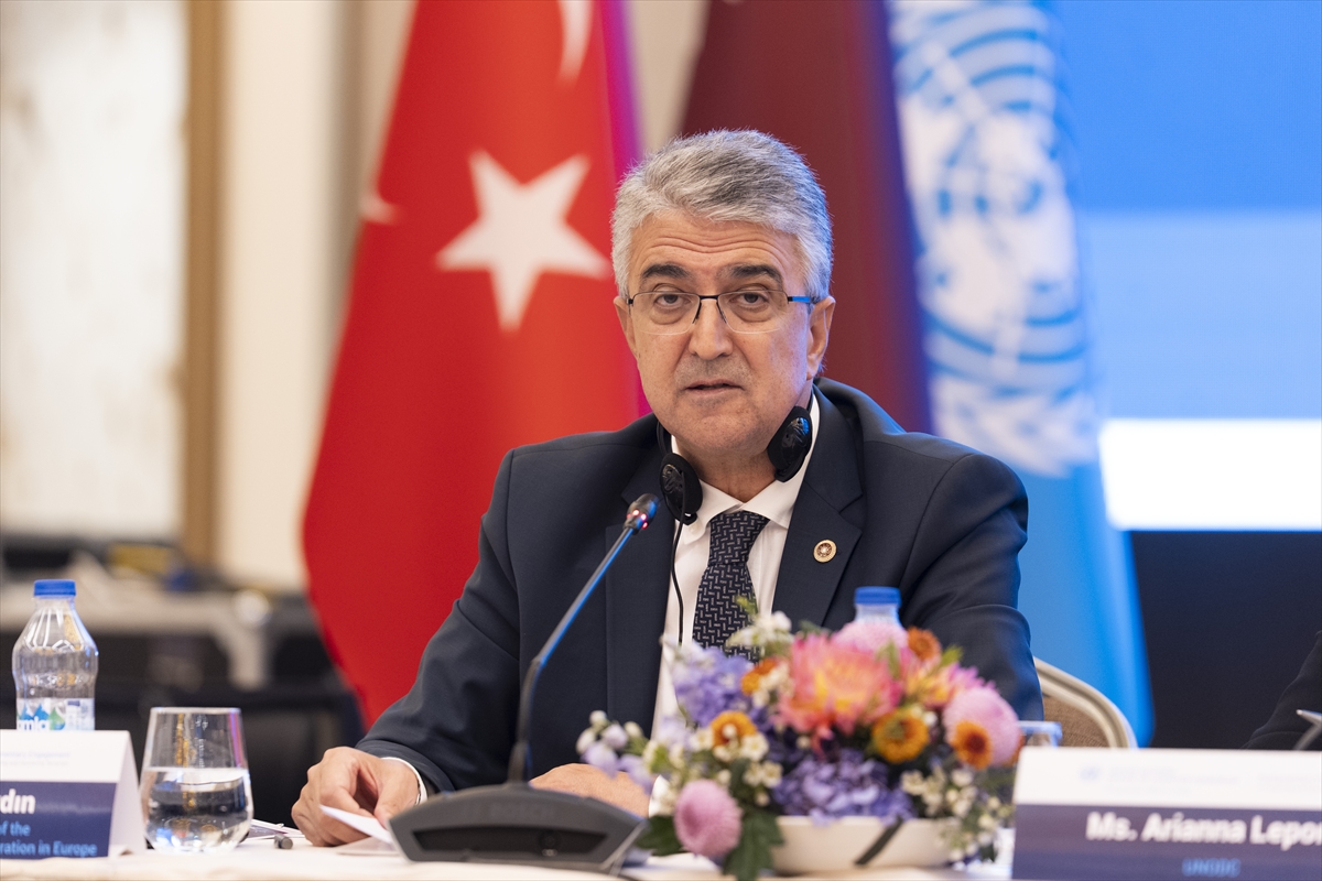 İstanbul'da Terörle Mücadele Konferansında Dijital Çağın Zorlukları Tartışılıyor