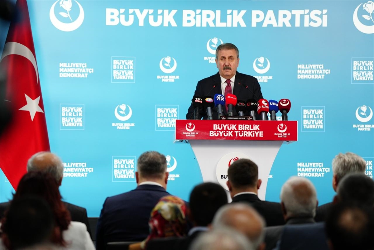 Mustafa Destici İsrail'e Seslendi: "Milletvekillerimizi Geri İstiyoruz"