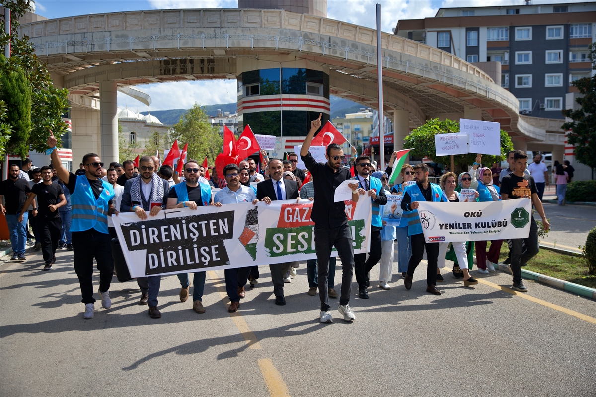 Osmaniye'de Filistin İçin Yürüyen Öğrenciler Ne Mesaj Verdi?