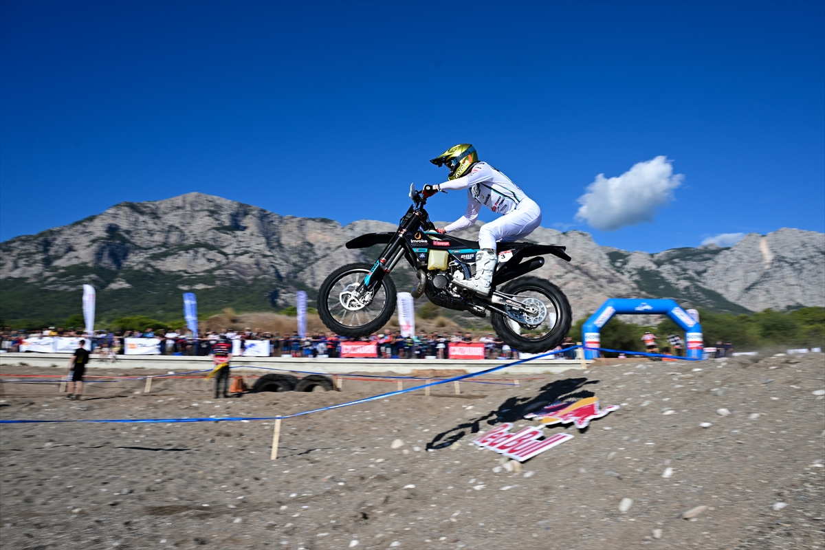 Sea To Sky Motosiklet Yarışında Heyecan Dorukta