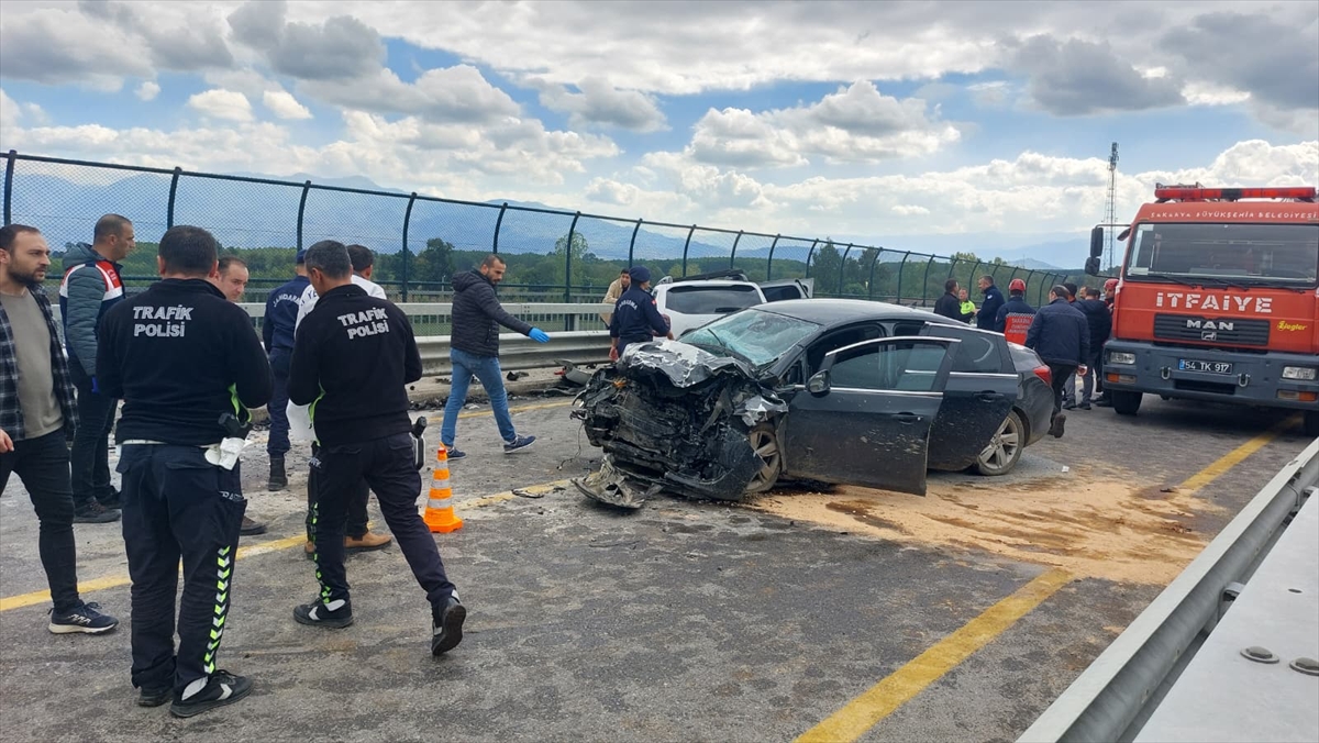 Sakarya'da Jandarma Araç Kazası Üzücü Bir Tablo Ortaya Koydu