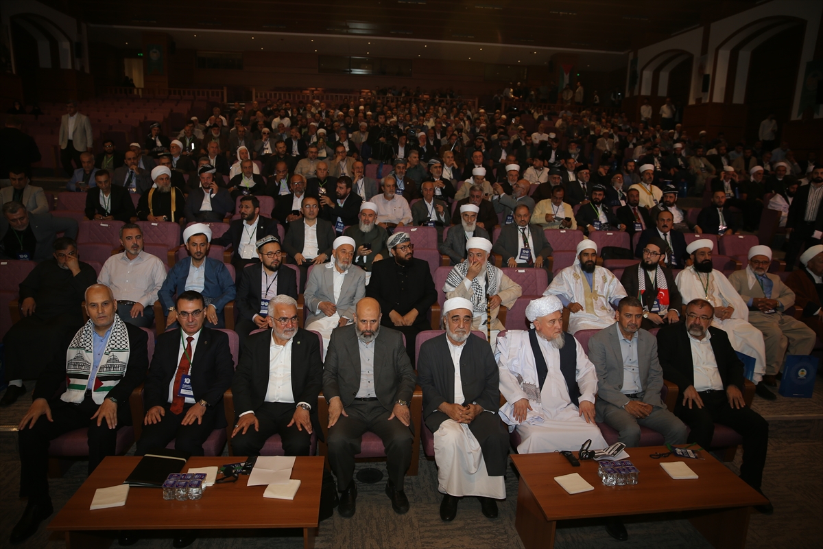 Diyarbakır'da Alimler Buluşması: İslam Dünyası İçin Kritik Mesajlar