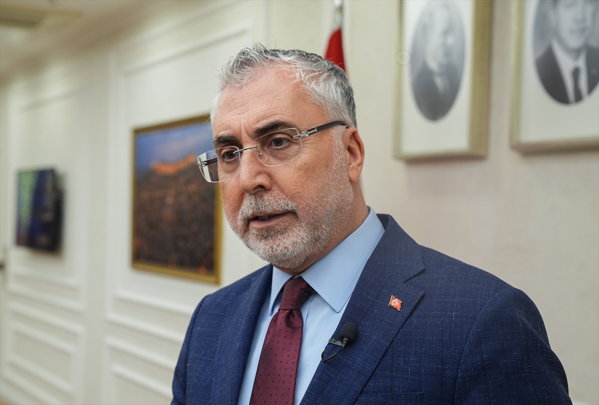 İŞKUR Gençlik Programı'nda 1 Milyon Gence Yenilikçi Fırsatlar