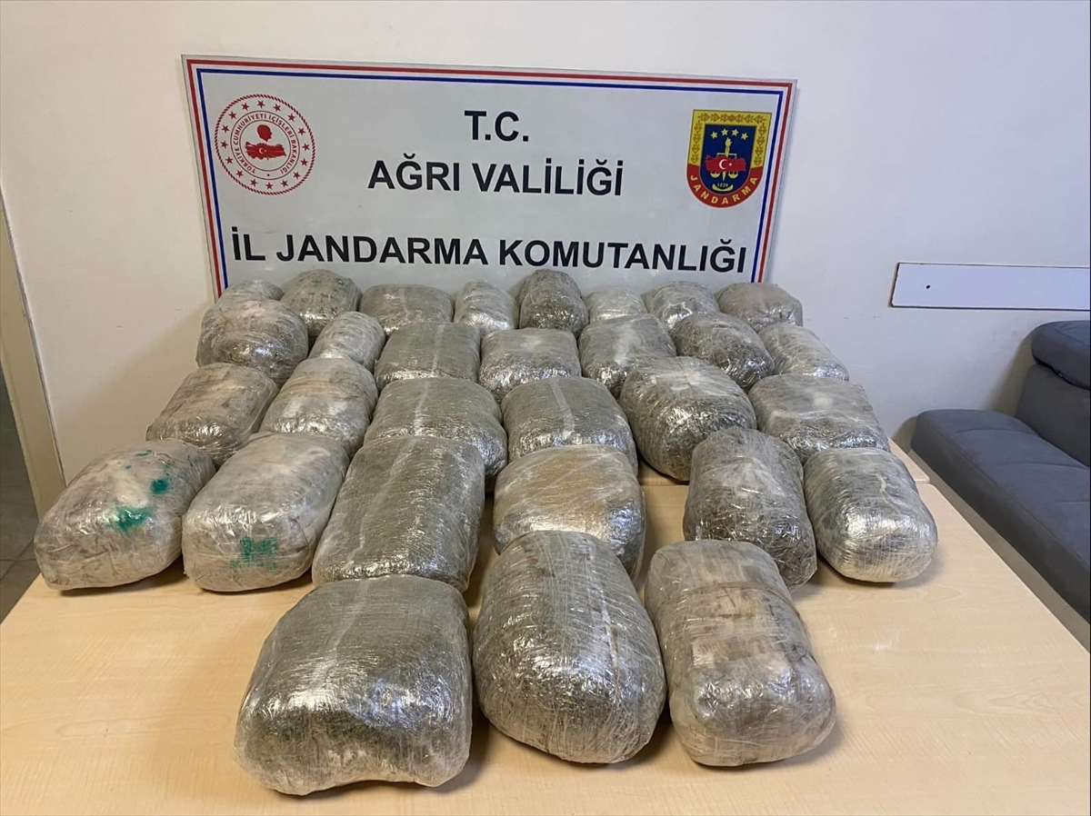 Doğubayazıt'ta Menfezde Bulunan Esrar Şaşkınlık Yarattı