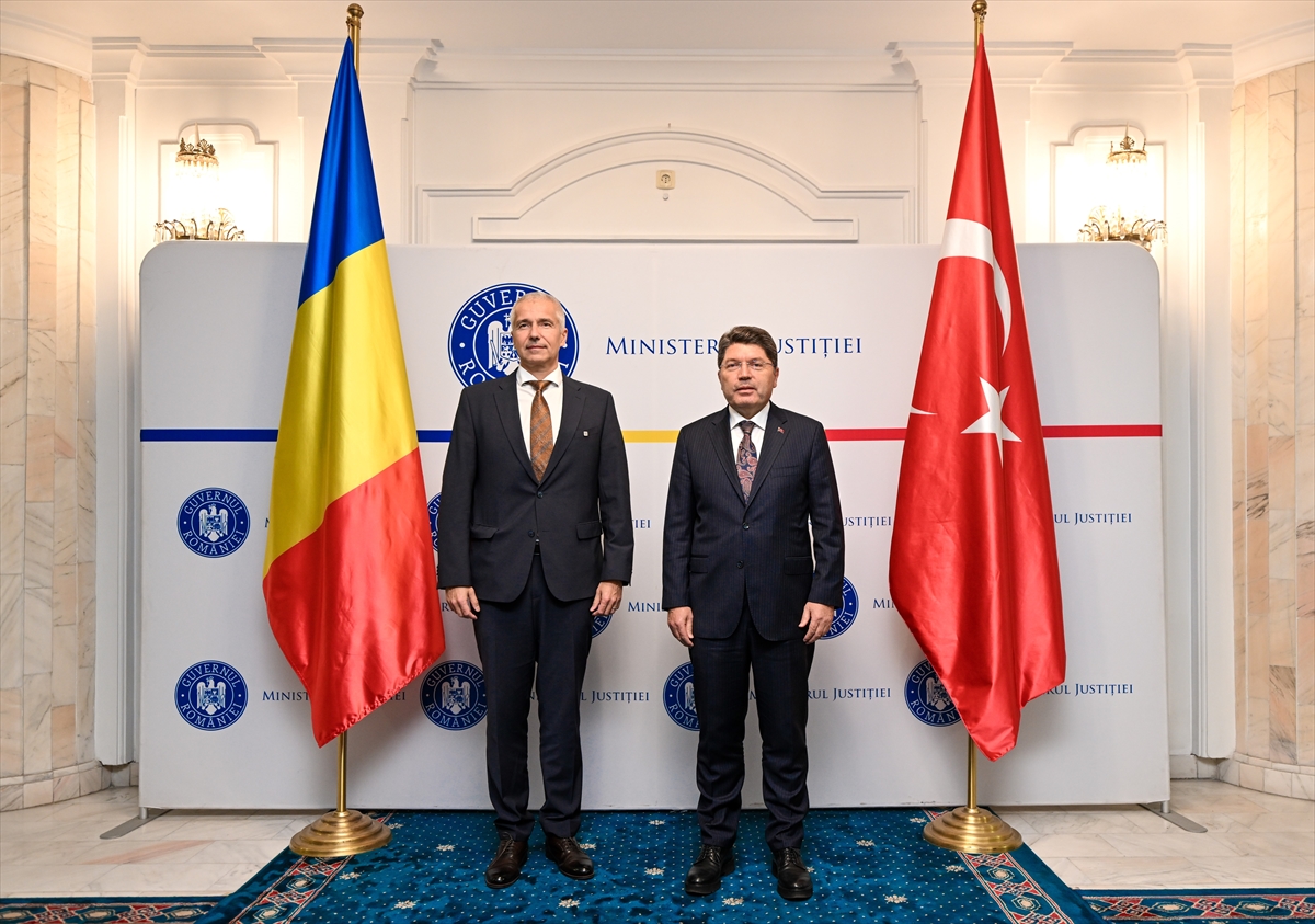 Adalet Bakanı Tunç Romanya'da: Terörle Mücadelede Güçlü Mesajlar Verdi