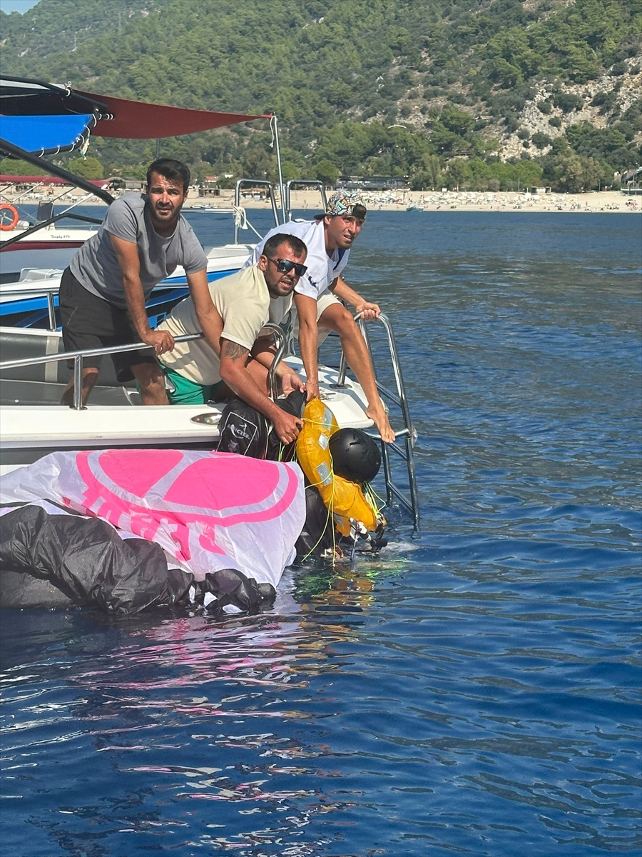 Fethiye'de yamaç paraşütü felaketi: Alman pilotun zor anları