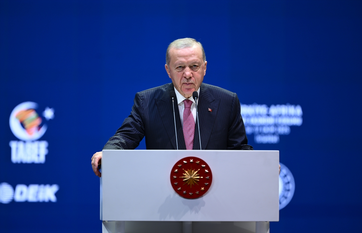 Türkiye-Afrika İş ve Ekonomi Forumunda Erdoğan'dan Yatırım Mesajı