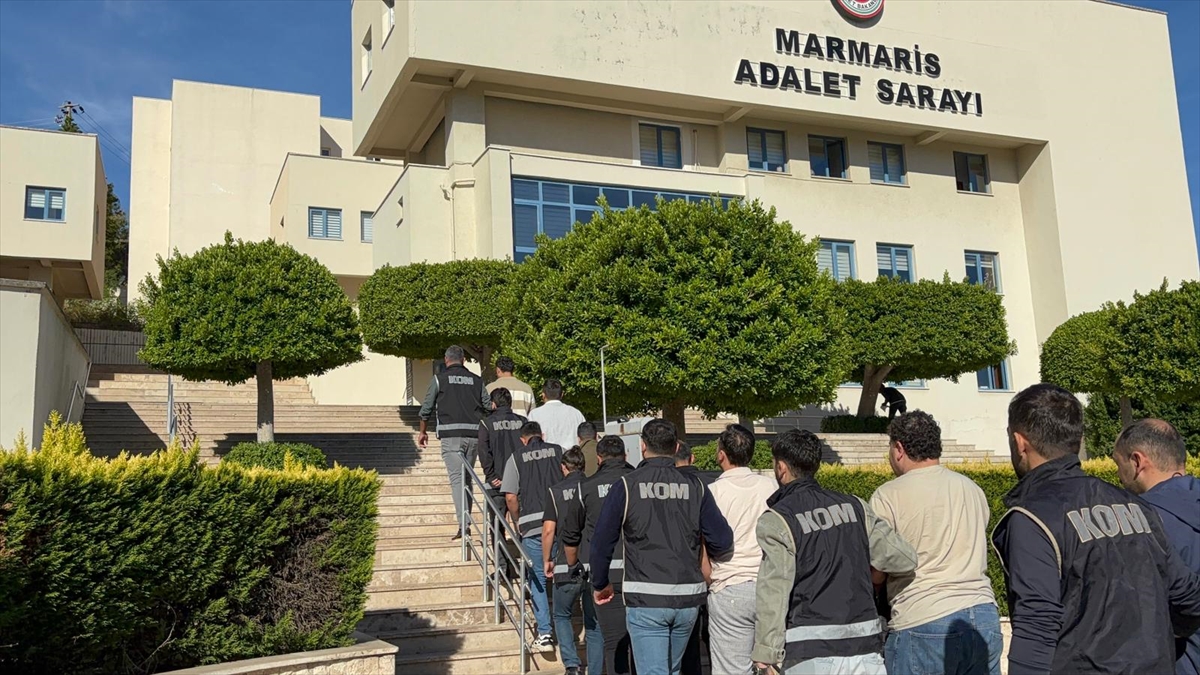 Muğla'da FETÖ Sanıklarının Kaçış Planı Son Anda Bozuldu