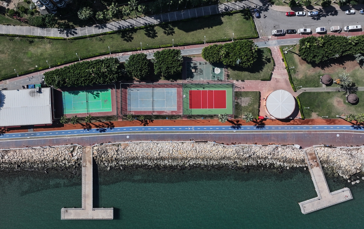 Mersin'de Uluslararası Plaj Sporları Rüzgarı Esiyor: 400 Sporcu Yarışacak