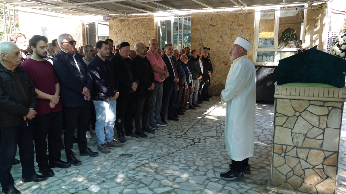Balıkesir'de korku dolu anlar: Cezaevi firarisi gençleri dehşete düşürdü