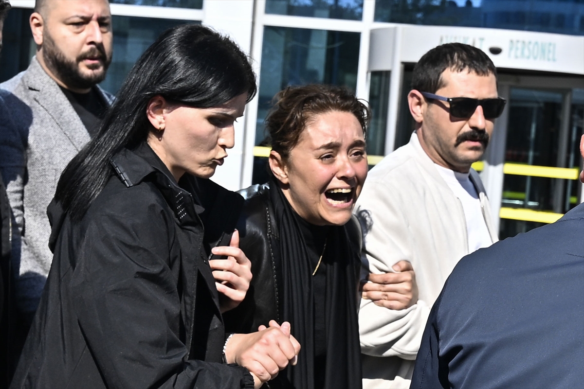 Kadıköy'de Genç Bir Hayat Sona Erdi Bıçaklı Cinayetin Detayları