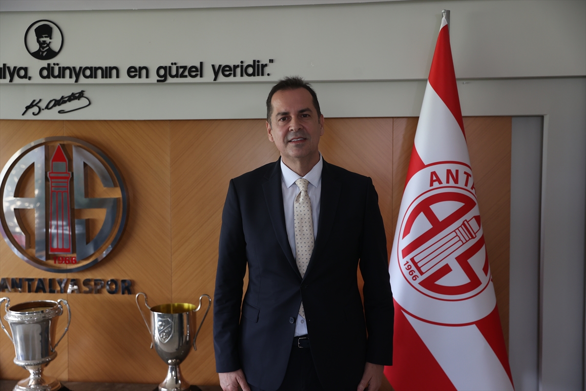 Antalyaspor'un Yükselen Yıldızı Gueye: 'Antalya'nın Osimhen'i Neler Başardı?