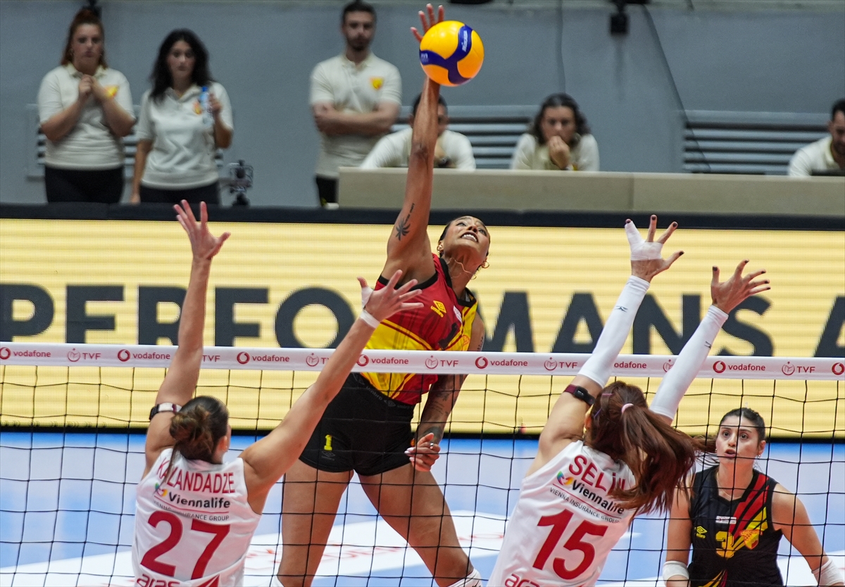 İzmir Derbisinde Zafer: Aras Spor Göztepe'yi Farklı Geçti