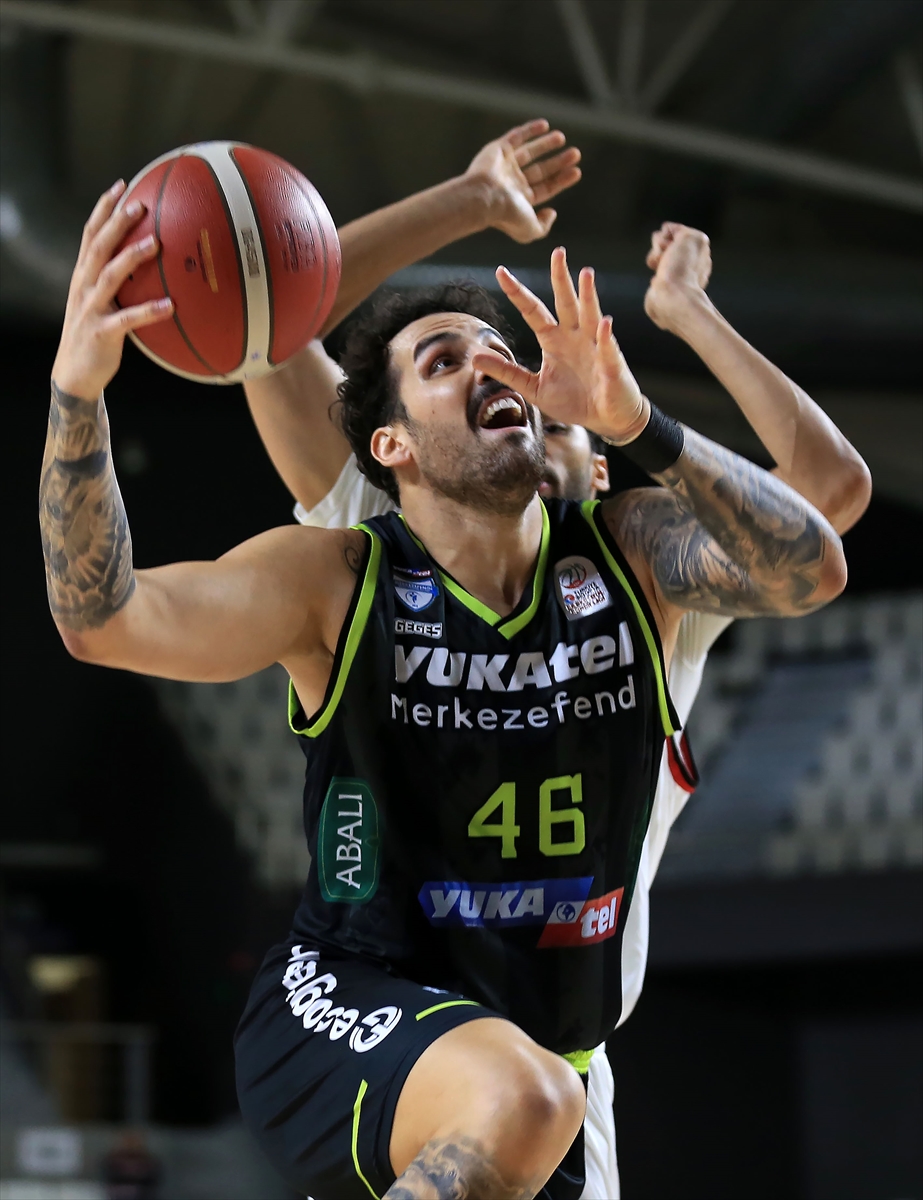 Basketbol Süper Ligi'nde Heyecan: Glint Manisa Evinde Zafer Kazandı