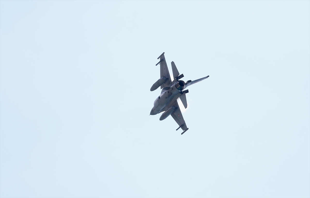 Fethiye'de F-16 Gösterisi Nefesleri Kesti