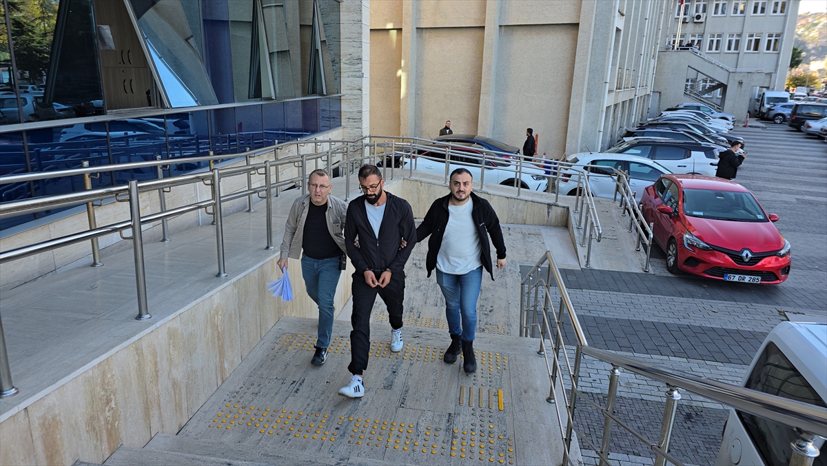 Zonguldak’ta Oto Galerisine Silahlı Saldırı: Zanlı Tutuklandı