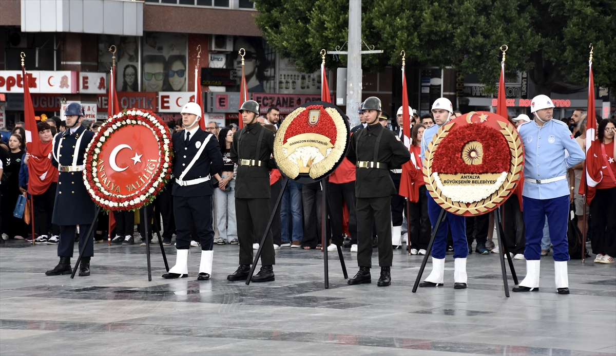 29 Ekim Kutlamaları Antalya ve Çevresinde Coşkuyla Gerçekleşti