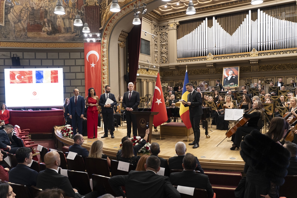 Romanya'da Cumhuriyet Coşkusuyla Türkiye'nin 102. Yılı Kutlandı