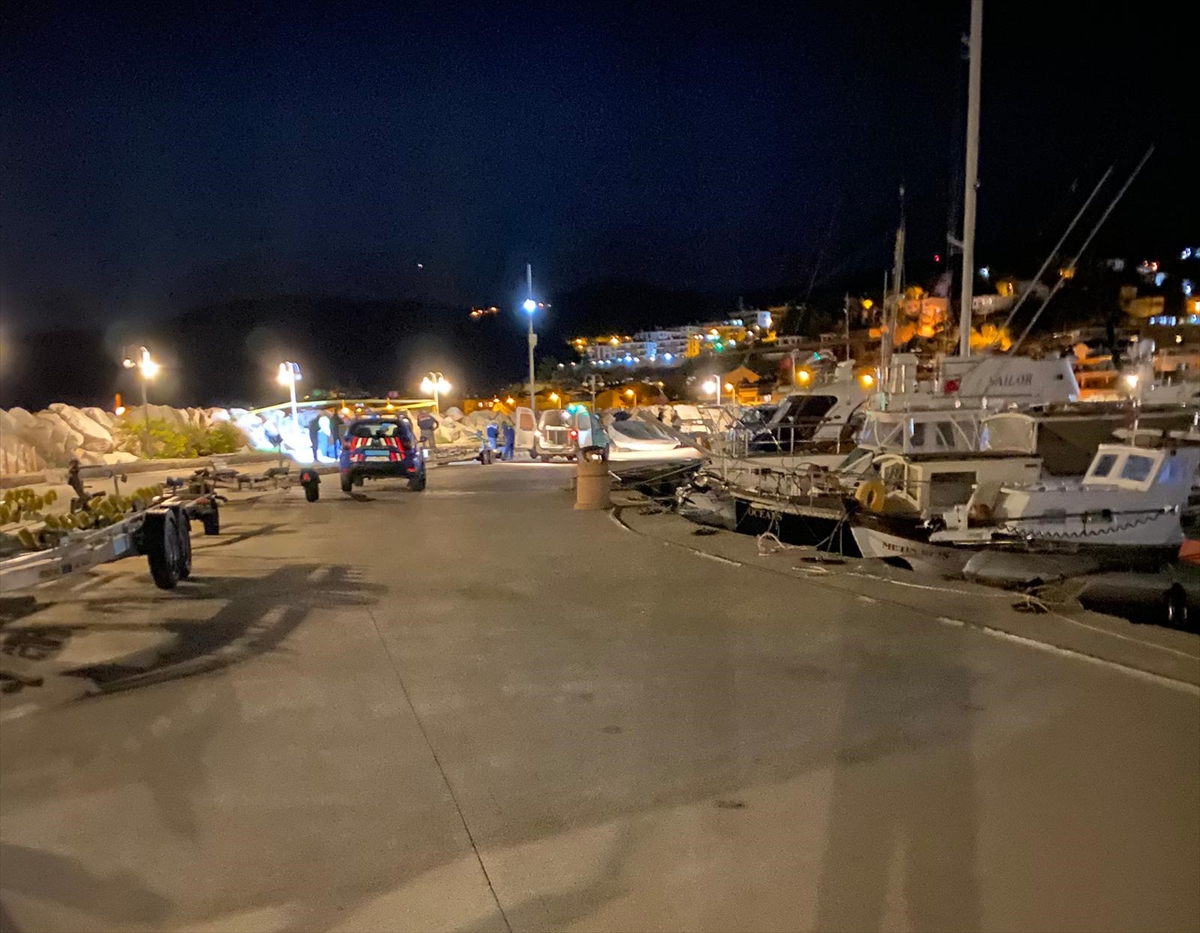 Çanakkale'de limanda sır perdesi: Bir kişi ölü bulundu