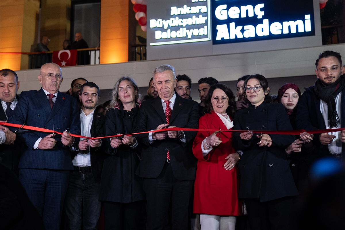 Zafer Genç Akademi Ankara'da Coşkulu Bir Törenle Açıldı