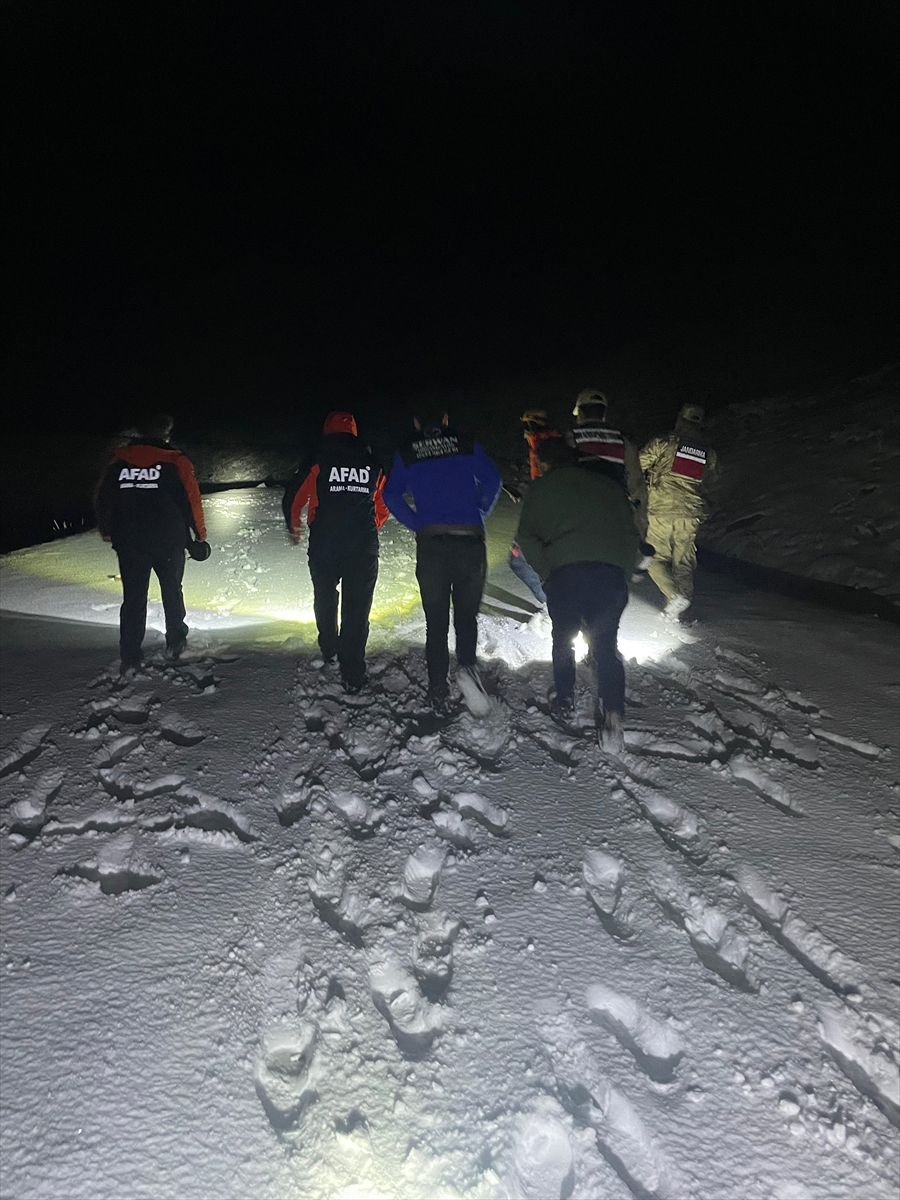 Ağrı'da Tehlikeli Kar Macerası Başka Bir Felaketle Sonuçlanabilirdi
