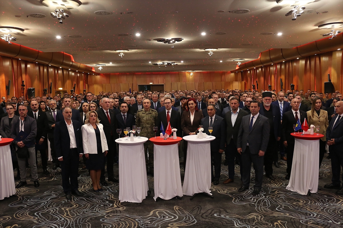 Balkanlar'da Cumhuriyet Bayramı Coşkusu: Törenler ve Etkinlikler Herkesi Büyüledi