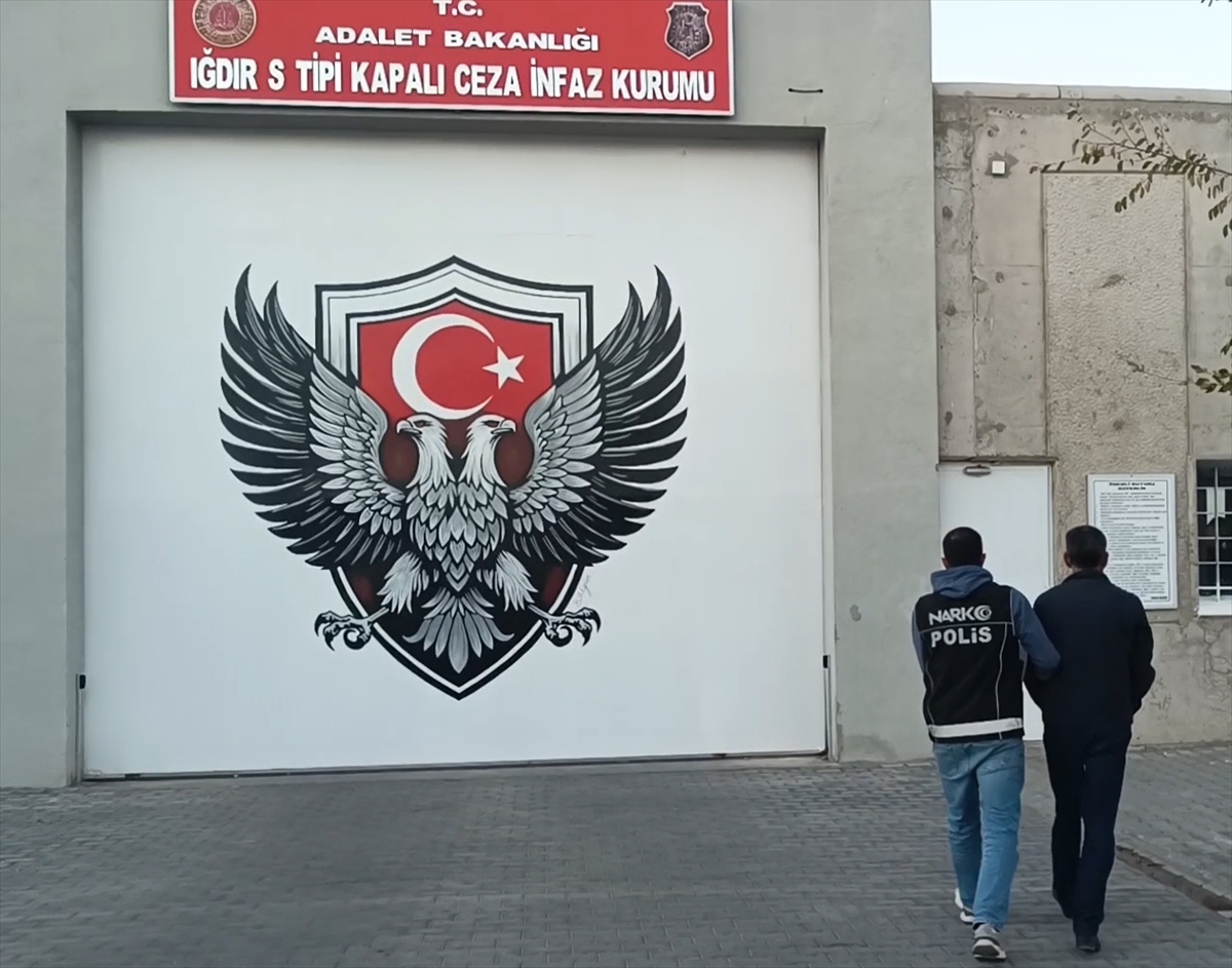 Iğdır'da Nefes Kesen Operasyon: Sentetik Uyuşturucu Taşıyan Şüpheli Yakalandı