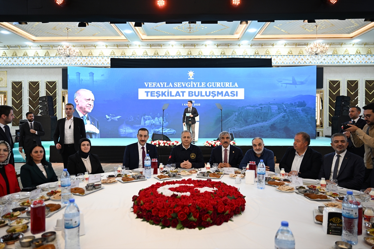 Ali Yerlikaya'dan Trafik Güvenliği ve Göçmen Açıklamaları