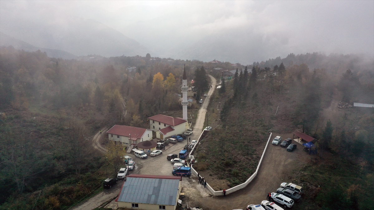 Kastamonu'da Gizemli Kayıp Vakası: Anne ve Oğlunu Bulma Çabaları Yoğunlaştı