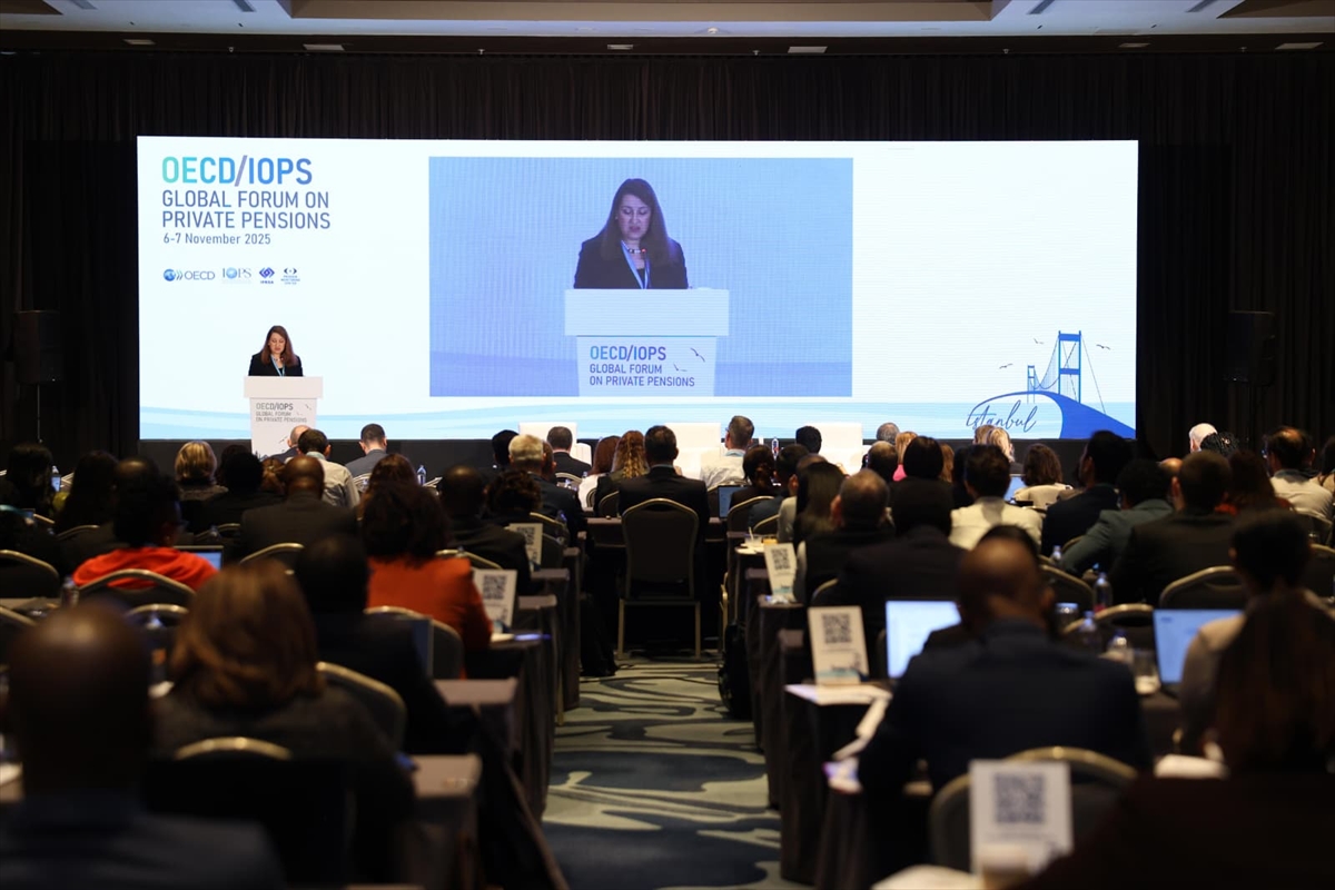 Emeklilik Sisteminde Dönüşüm: OECD/IOPS Forumu Türkiye'de Başladı