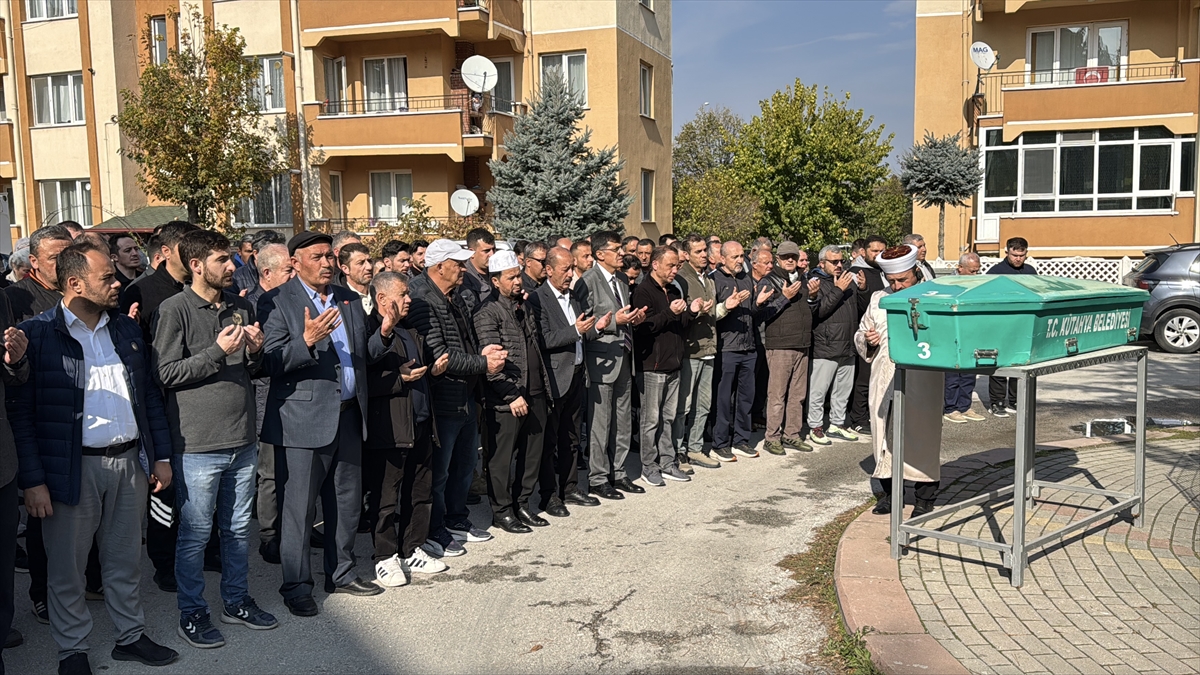 Halter Dünyasında Unutulmaz İsim Hilmi Pekünlü Son Yolculuğuna Uğurlandı