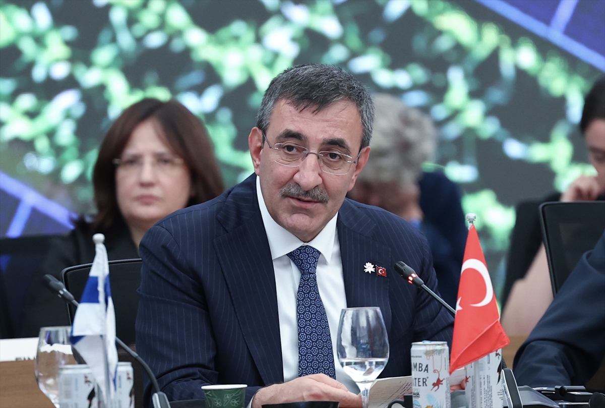 Cevdet Yılmaz COP30 Zirvesinde Enerji Dönüşümü Vizyonunu Anlattı