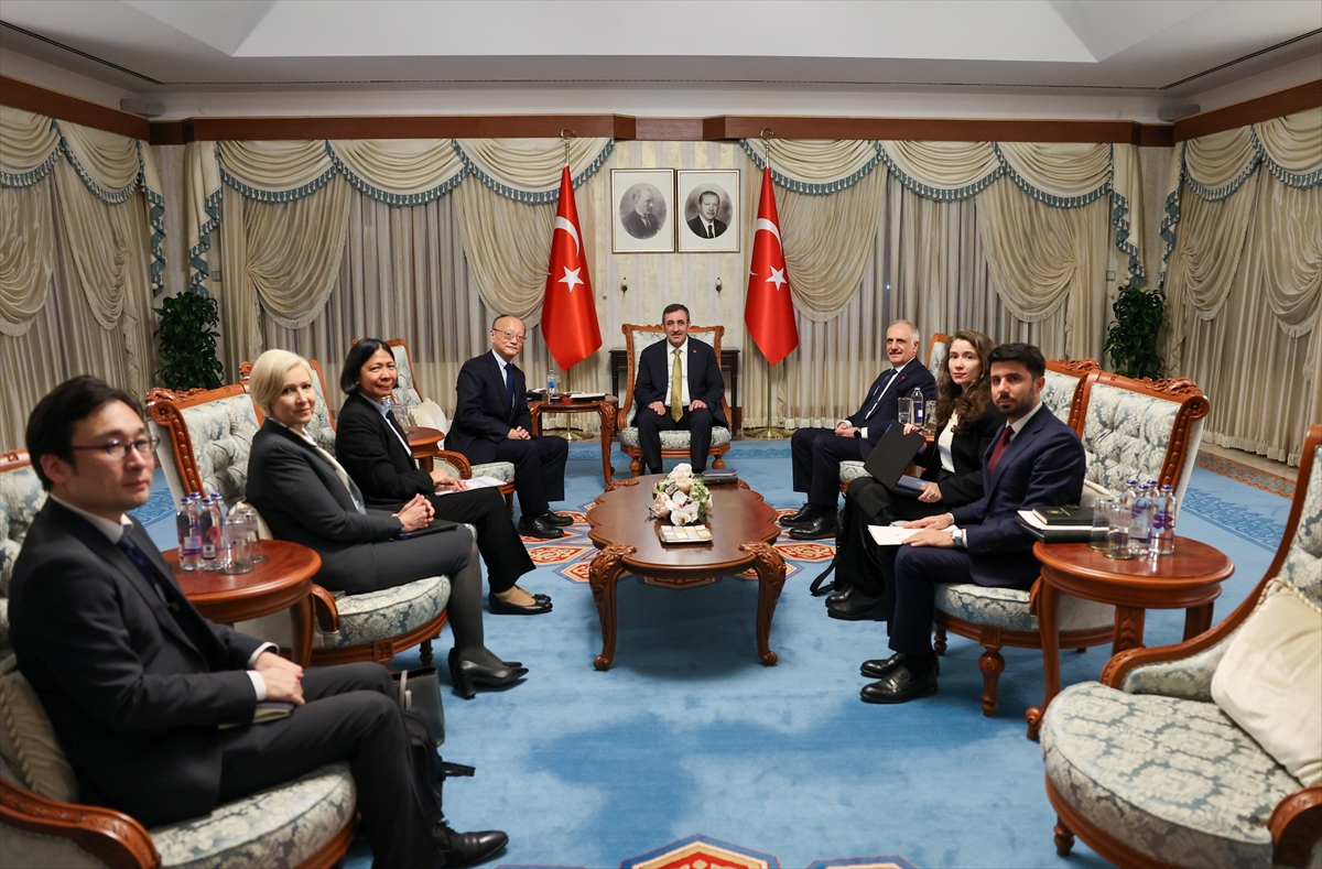 Cevdet Yılmaz: Asya Kalkınma Bankası ile Ortaklık Yeni Boyut Kazanıyor