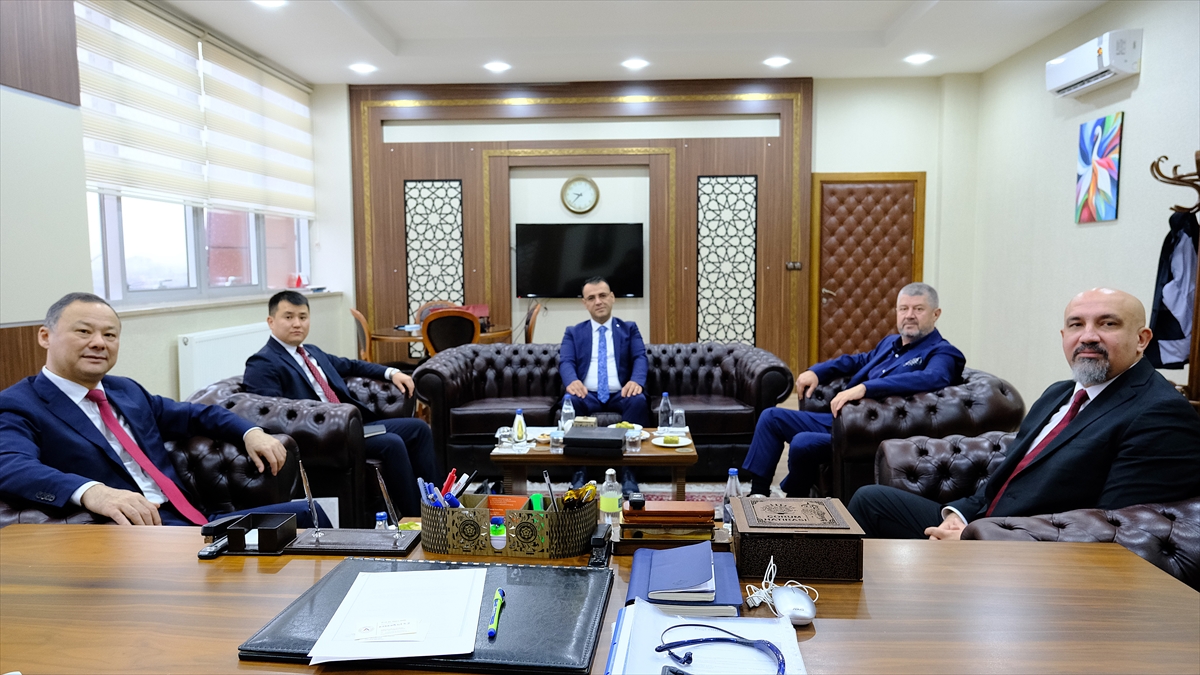Kırgızistan Büyükelçisinin Sivas Ziyareti Eğitim Alanında Yeni Fırsatlar Sunuyor