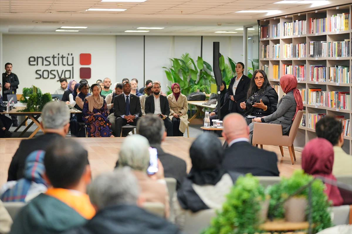 Malcolm X'in Etkileyici Mirası İstanbul'da Anlatıldı