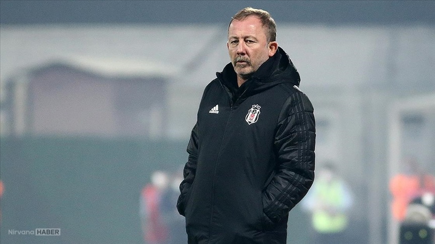 Beşiktaş'ta Sergen Yalçın bu isimlerin biletini kesti!