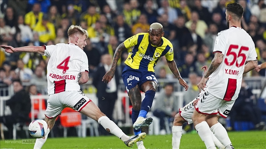 Fenerbahçe – Samsunspor maçı yarın: Sarı-Lacivertliler evinde 3 puan peşinde