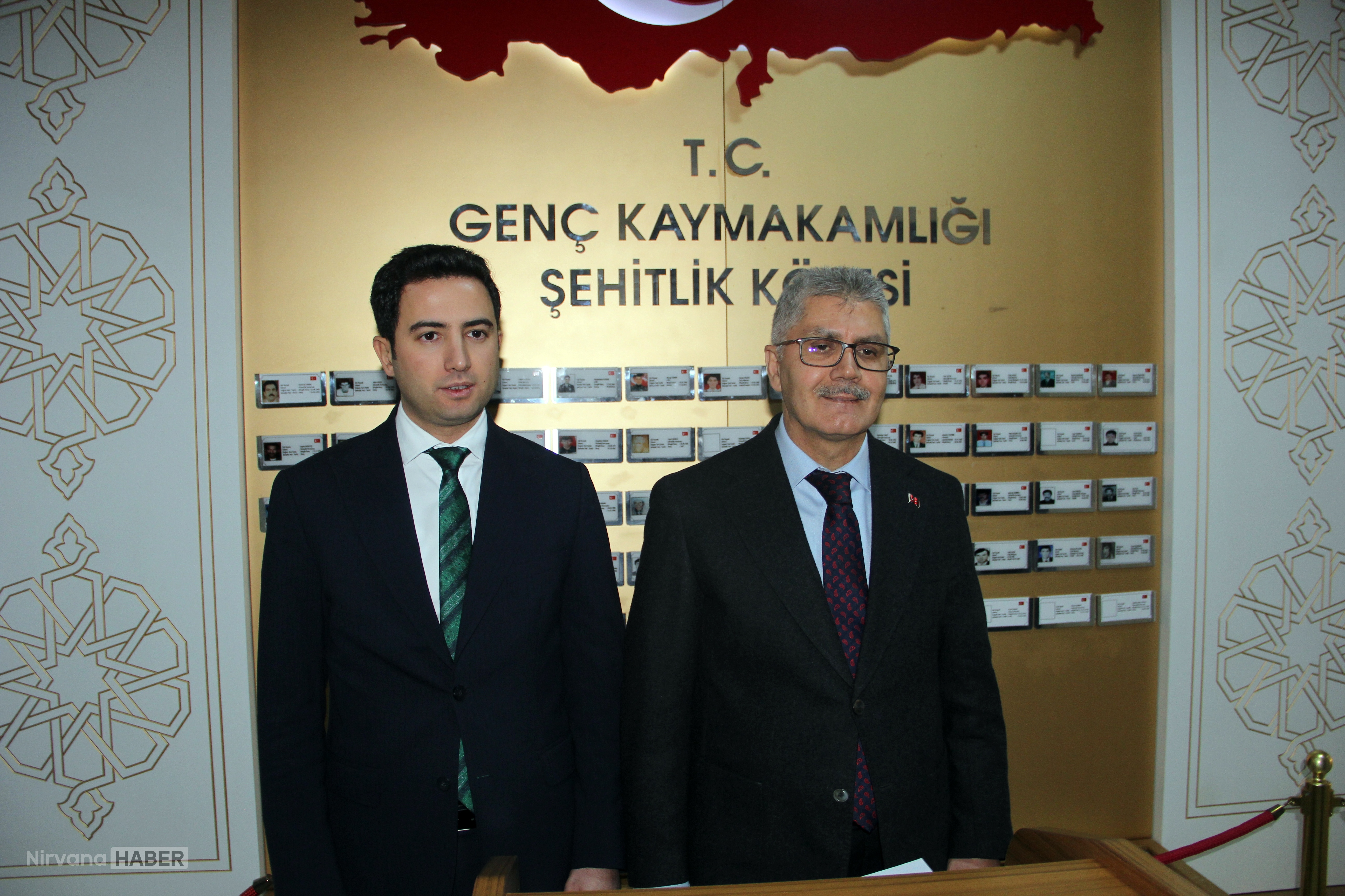 Bingöl Valisi Cahit Çelik’ten duygusal ziyaret: 20 yıl önce kaymakamlık yaptığı Genç’e gitti