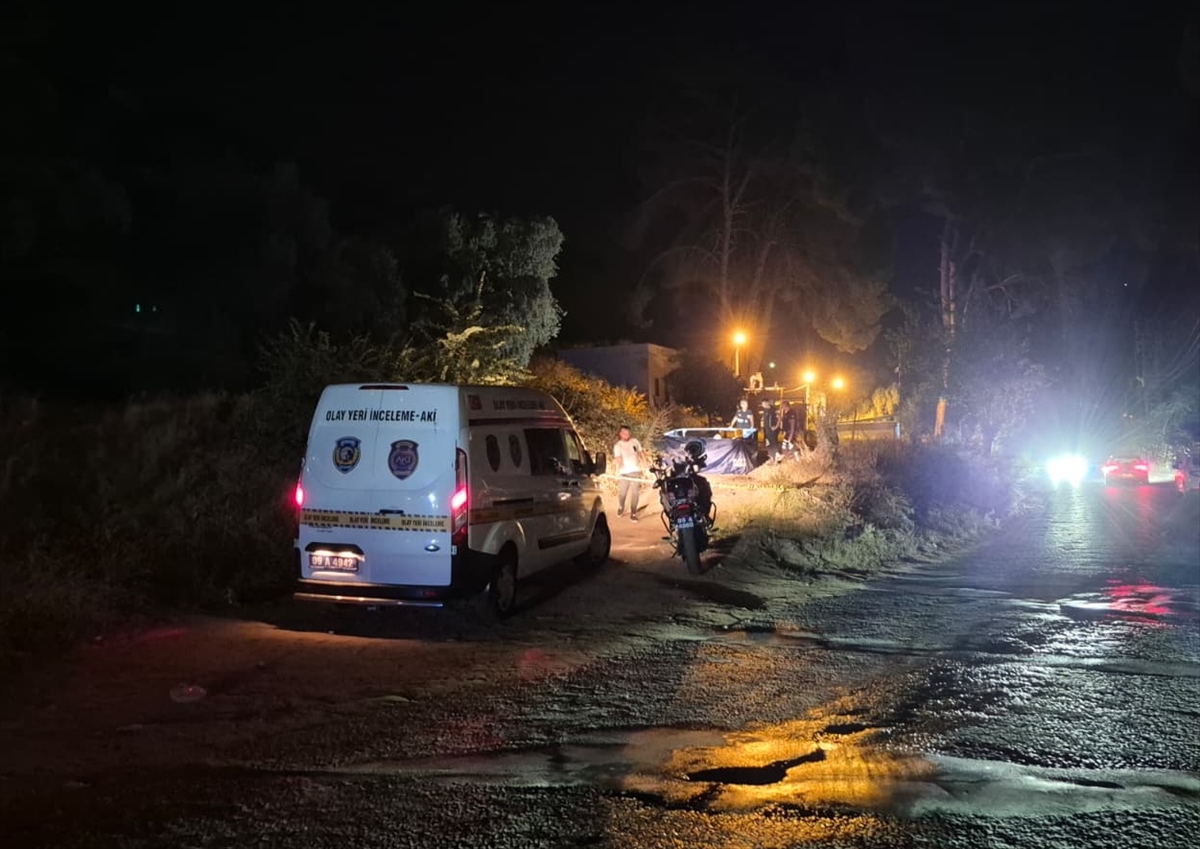 Aydın'da Üniversiteli Genç Kızın Ölümüyle İlgili Gözaltına Alınanlar Adliyede