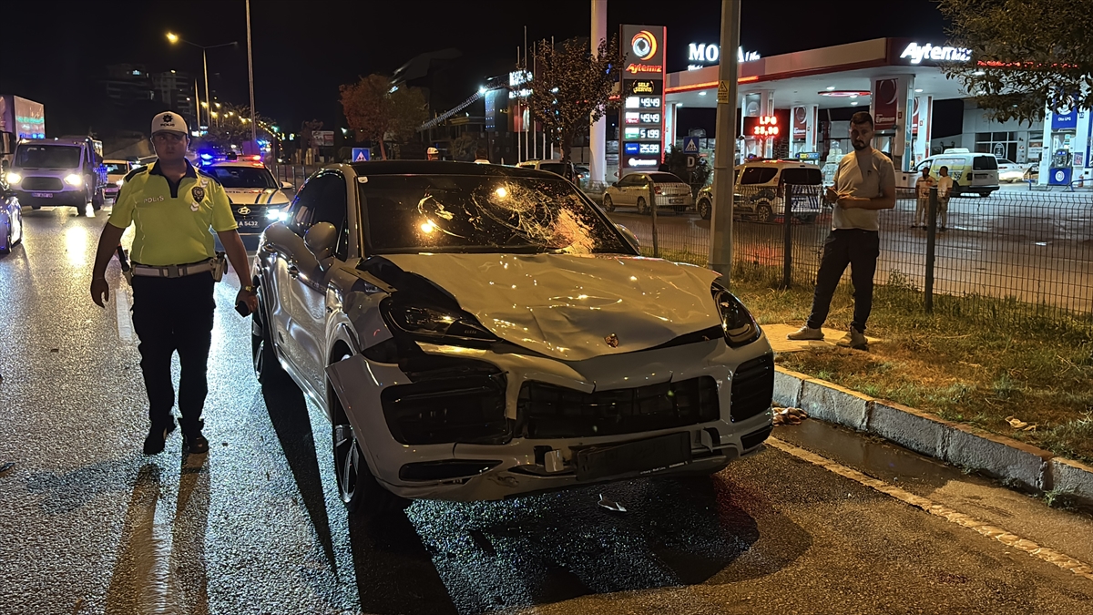 Tokat'ta Feci Kaza: Motor ve Araç Çarpıştı
