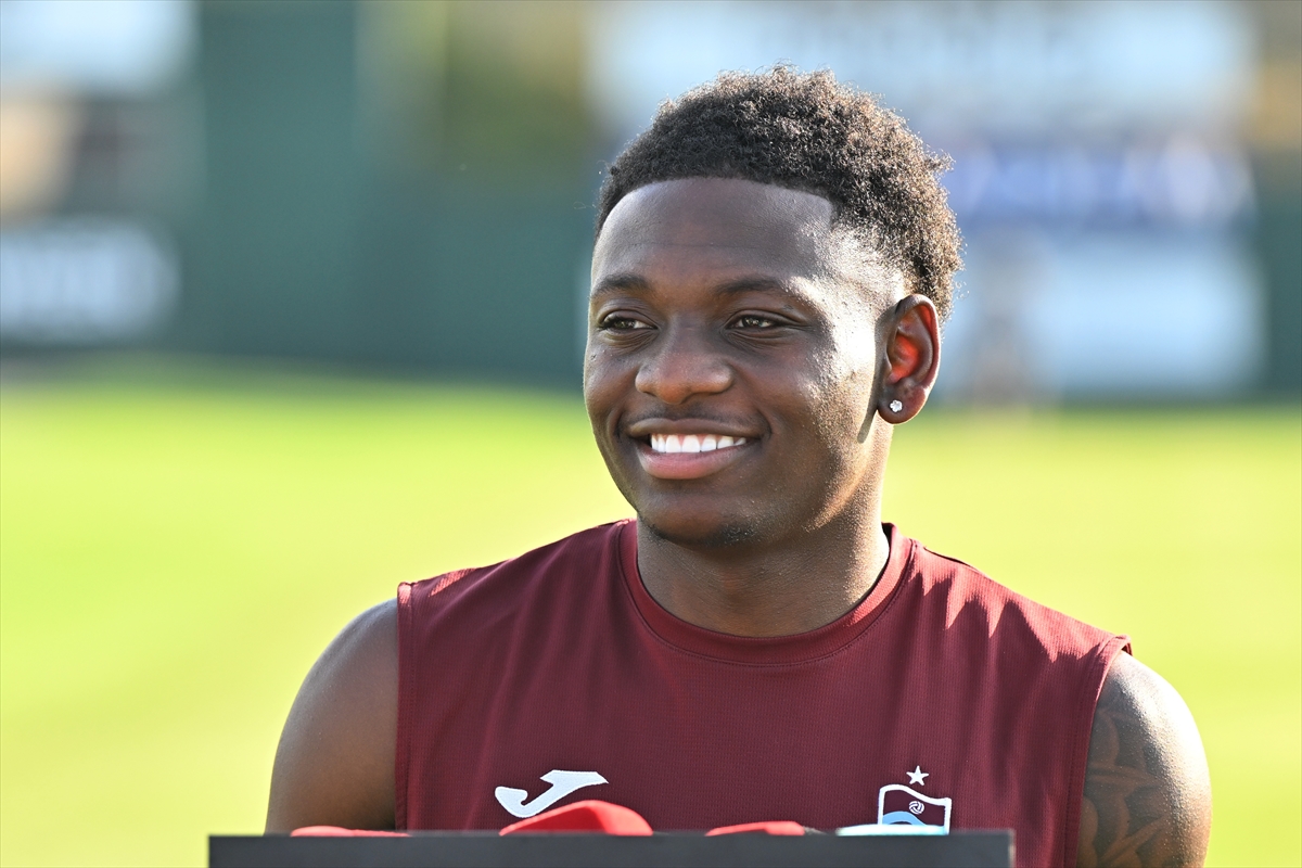 Trabzonspor'un Yıldızı Olaigbe Takımı Sahada Uçuracak