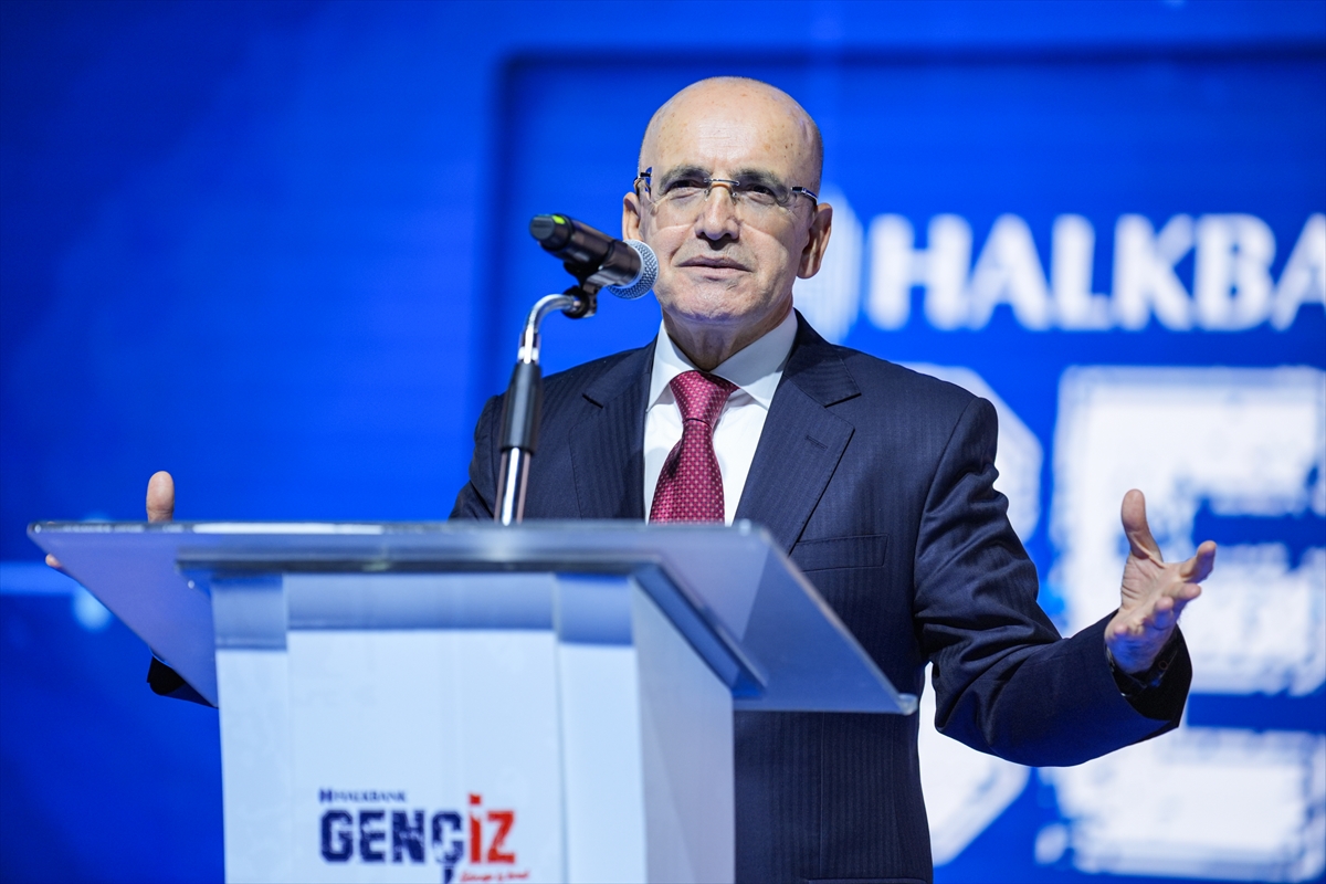 Bakan Şimşek'ten Gelecek Vizyonu: Türkiye'nin Ekonomik Potansiyeli