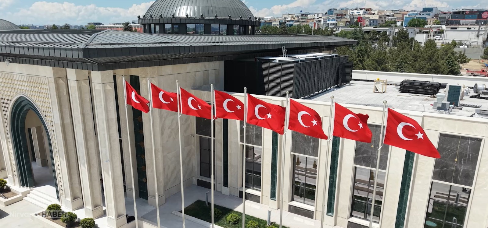 AA-20260613-41662723-41662722-BAKAN_URALOGLU_15_HAZIRANDA_ACILACAK_ANKARA_HAVALIMANINA_ILISKIN_DETAYLARI_PAYLASTI.jpg