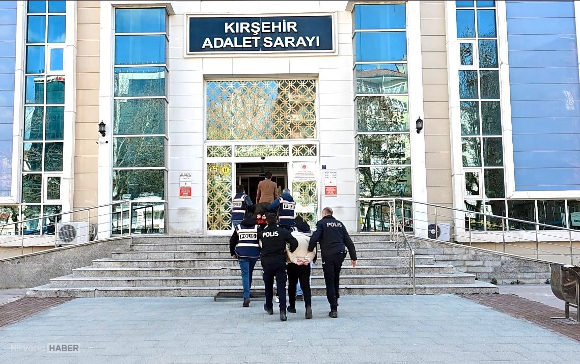 Kırşehir merkezli dolandırıcılık operasyonunda 3 şüpheli tutuklandı