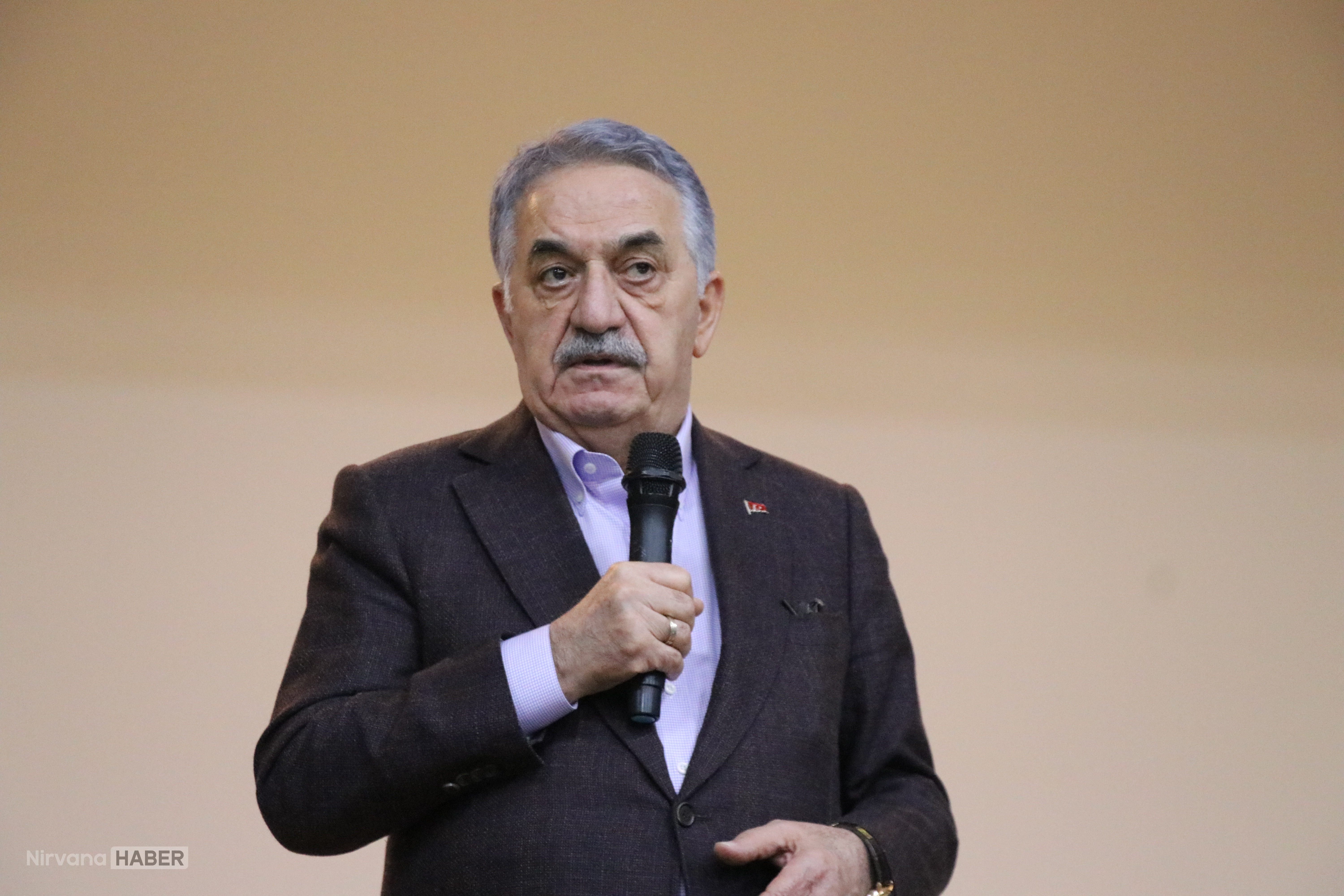 AK Parti’li Hayati Yazıcı’dan Rize’de “Terörsüz Türkiye” mesajı