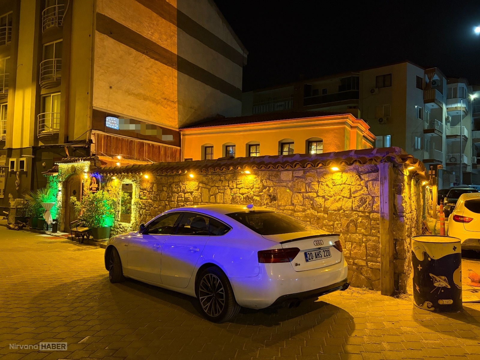 DENIZLI’DE-RESTORANA-SILAHLI-SALDIRI-5-_1386603_411778 (1).jpg