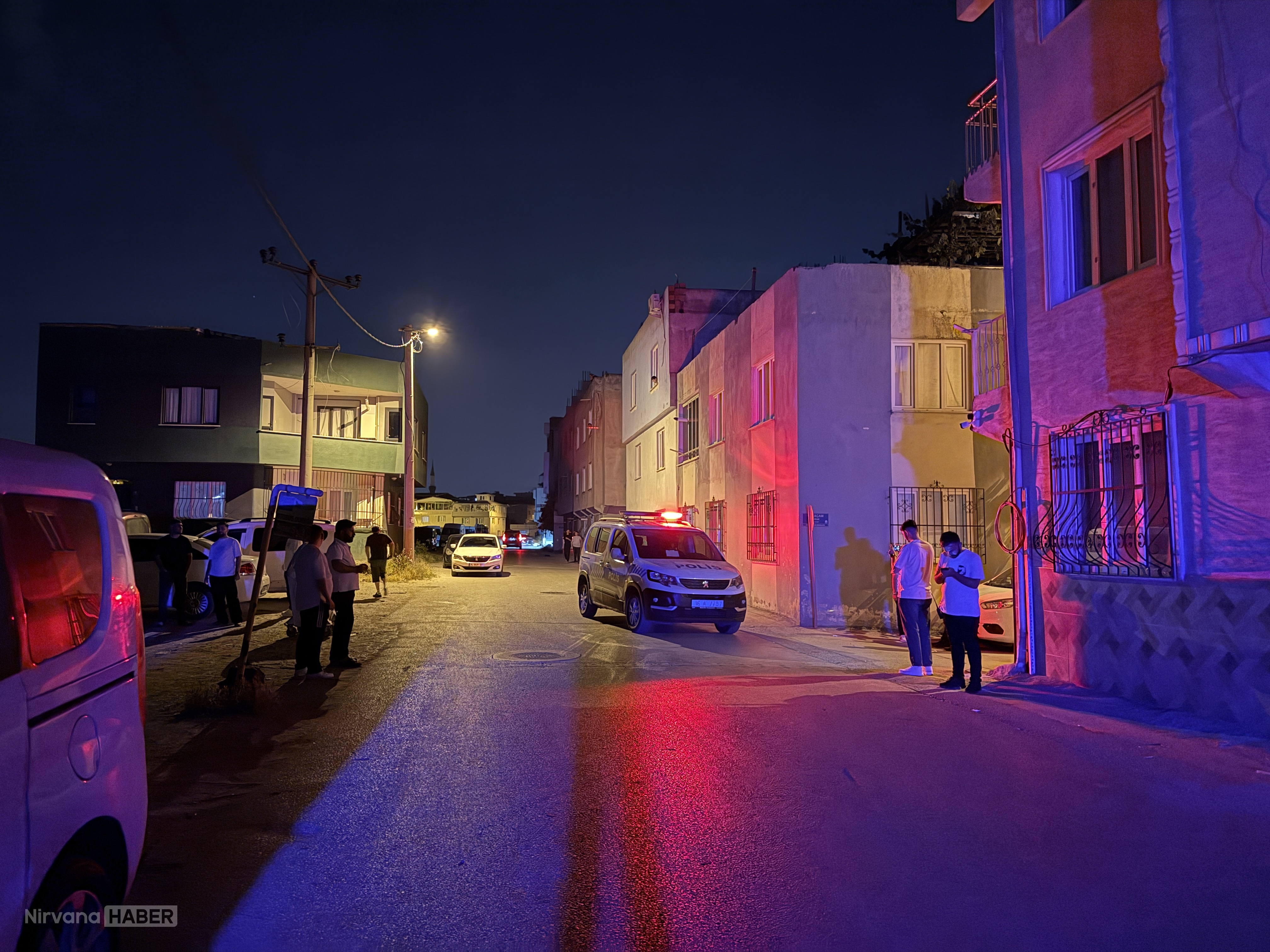 AA-20260617-41693604-41693602-BURSADA_SILAHLI_KAVGADA_1_KISI_YARALANDI.jpg